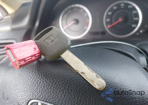 2012 Honda Accord 2.4 Se from USA, damaged, VIN 1HGCP2F67CA056548